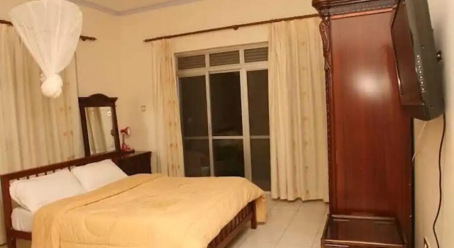 Saffron Beach Resort And Adventure Park, Prenota Resort Kalangala Bujumba