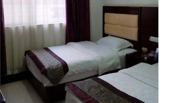 Luochuan Qindu Inn, Prenota Hotel Luochuan Shaanxi