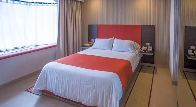 Люкс Hotel Puente Real