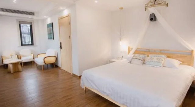 Люкс с 2 комнатами с видом на реку Anji Hexi Homestay