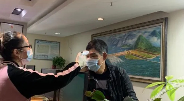 Yujing Holiday Hotel (Yichang Three Gorges Visitor Center Wanda Plaza)