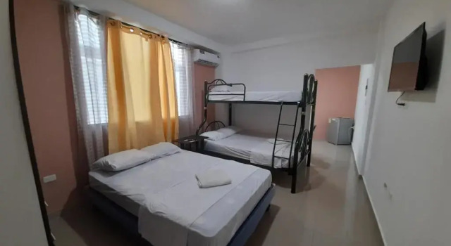 Студия Suites y habitaciones en Edificación Amaralto