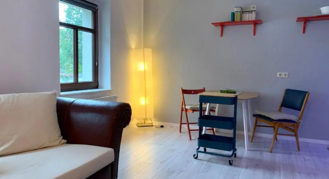 Hinterhaus Apartment No3, Buchen Sie Ferienwohnung Ost Leipzig, in der Nähe von Felsenkeller