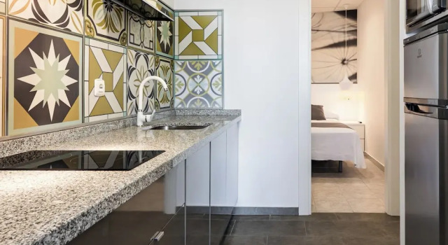 Студия Deluxe Apartamentos Avenida Tropical by Bossh! Apartments