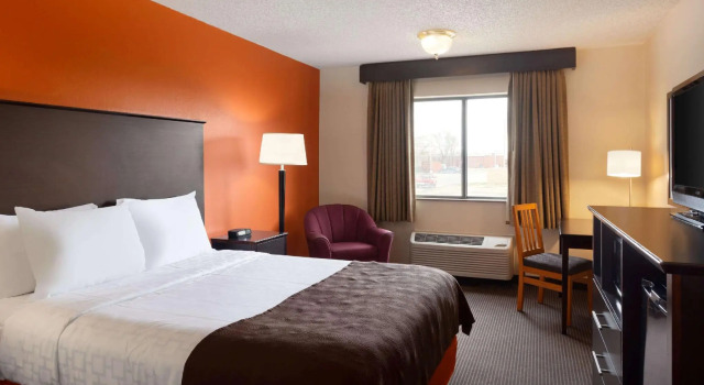 Двухместный номер Sleep Inn & Suites Salina I-135