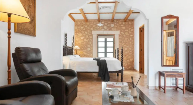 Полулюкс Finca Hotel Can Canals & Spa