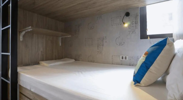 Кровать в общем номере BBQ HOSTEL