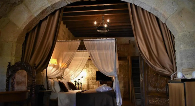 Люкс S.Nikolis Historic Boutique Hotel