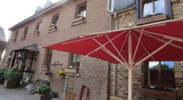 Hotel Lohauser Hof, Забронировать Отель Лохаузен Дюссельдорф