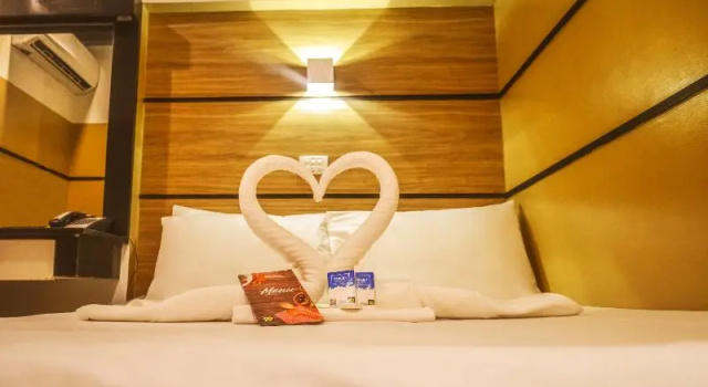 Двухместный номер Premium Hotel 99 Cubao