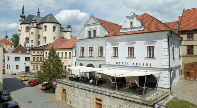 Hotel Aplaus, Book Hotel Hotels in Pardubice Region with Breakfast, Breakfasts