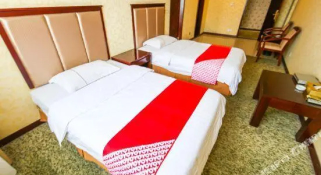 Yongshun Holiday Hotel, Rezervovat Hotel Yongzhou Hunan