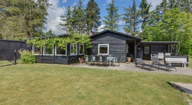 "Annamie" - 650m from the sea in NE Jutland