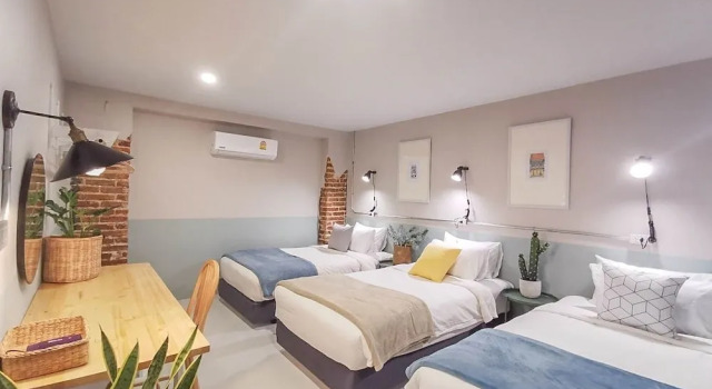 Апартаменты Deluxe с 2 комнатами с балконом Snoozy Guesthouse