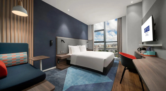 Двухместный номер Standard Holiday Inn Express Zhuhai Gongbei by IHG