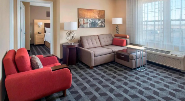 Двухместный люкс c 1 комнатой TownePlace Suites Republic Airport Long Island Farmingdale