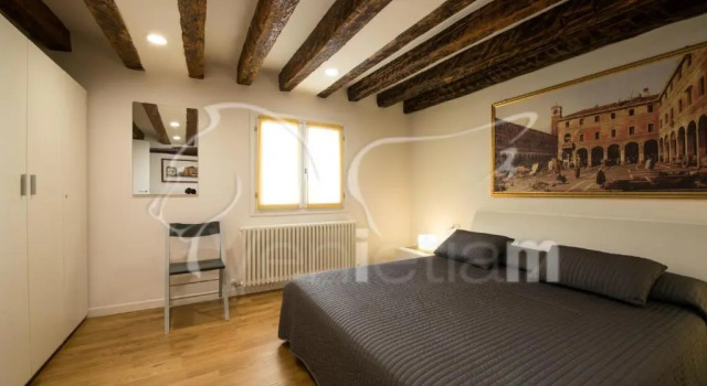Апартаменты The Lions House APT5