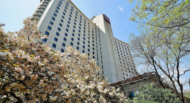 Rosedale Hotel & Suites Beijing, Book Hotel Hoteller i Beijing Province med parkering, Parkering