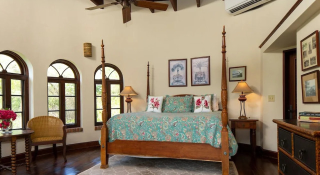 Номер Luxury Peter Bay Gatehouse