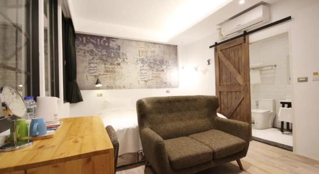 Апартаменты Pinestone Inn