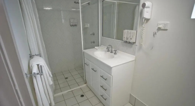 Двухместный номер Executive Centrepoint Motor Inn
