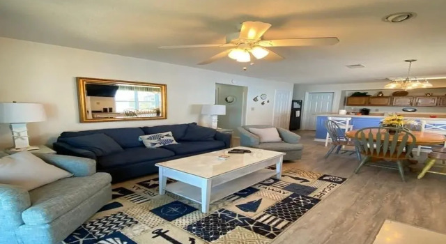 Cape Coddages Ii 2 Bedroom Condo by Redawning, Забронировать Апартаменты/квартира Отели Южной Каролины с бассейном, Бассейн