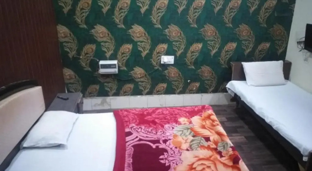 Двухместный номер Deluxe с красивым видом из окна Abhiraj Guest House