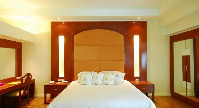 Люкс Hip Bangkok