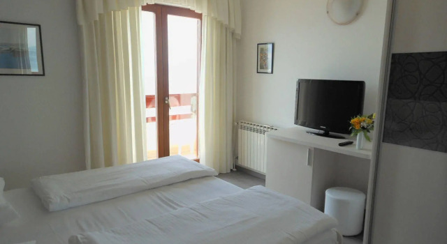 Pansion Martin, Book Hotel Podstrana Split Region