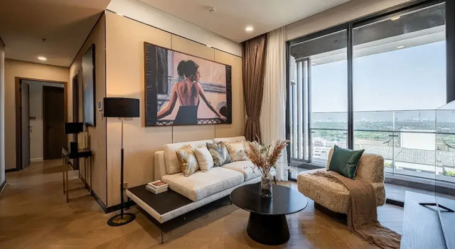 NU Apartment in Lumiere Riverside - Central District 2, Забронировать Апартаменты/квартира Отели Района 2 с парковкой, Парковка