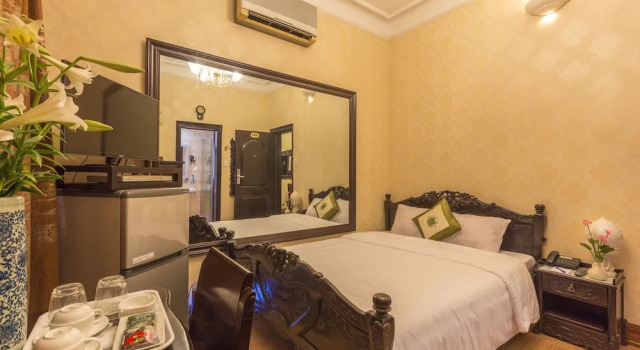 Двухместный номер Superior с балконом Dragon Hotel