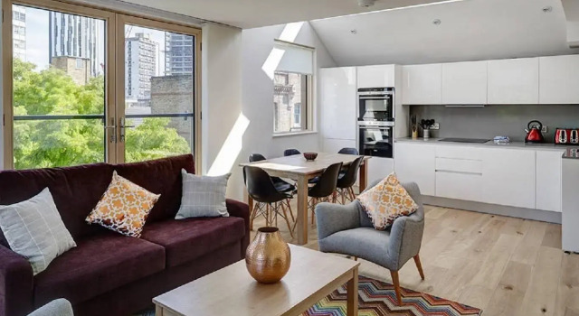 Lambeth North One
