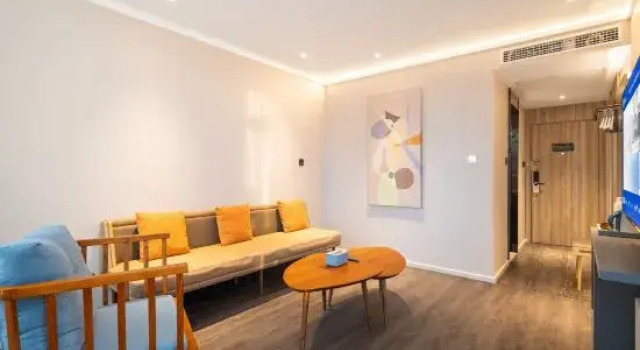 Люкс Hanting Hotel Tongliao Mingren Street