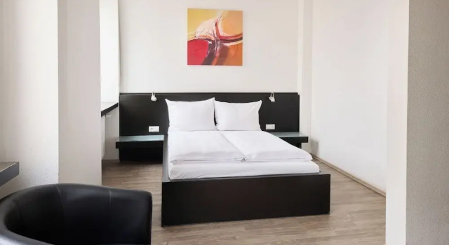 Номер Economy Hotel Villa-Bassermann, stilvoll, 2 Min zum Schloss, schnelles WLAN & Parkplatz