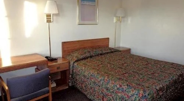 Americas Best Travel Inn