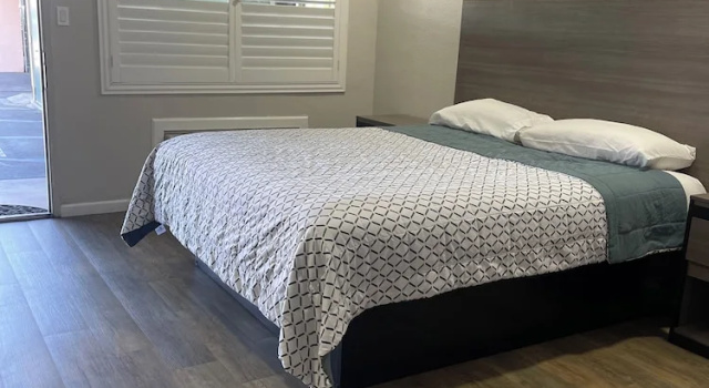 Номер Economy Town House Motel