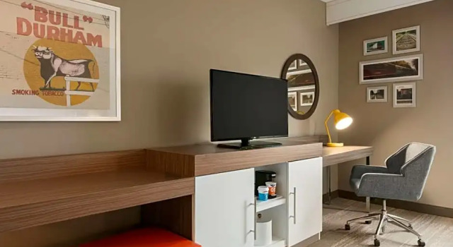 Люкс Hampton Inn Kernersville