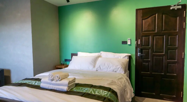 Номер Standard c 1 комнатой с балконом и с видом на город Canal View Lo-ha guest house, Contactless Check-in