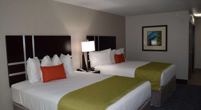 Четырёхместный номер Standard Best Western Plus Hardeeville Inn & Suites
