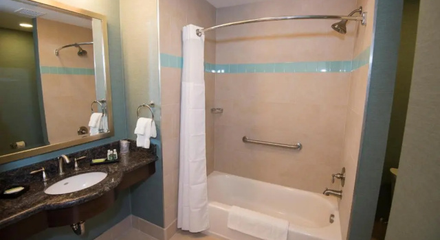 Четырёхместный номер Standard Win-River Resort and Casino