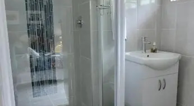 3 Lagoon Getaways, Забронировать Отель Саутбрум Durban South Coast, рядом с Southbroom Golf Club