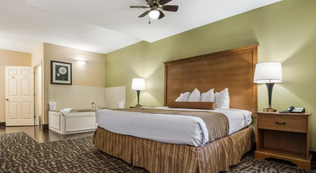 Номер Standard SureStay Hotel by Best Western Alice