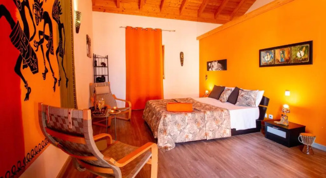 Chambres dhôtes Naturistes  "Cabanadelsol", Reserva ahora Hotel Alte Via Algarviana