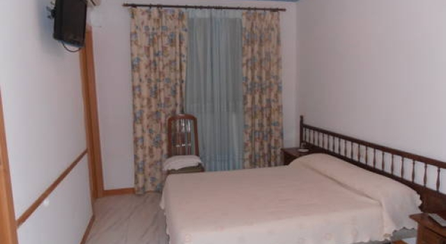 Hostal Las rejas, Забронировать Отель Отели провинции Малаги 3 звезды, 3*