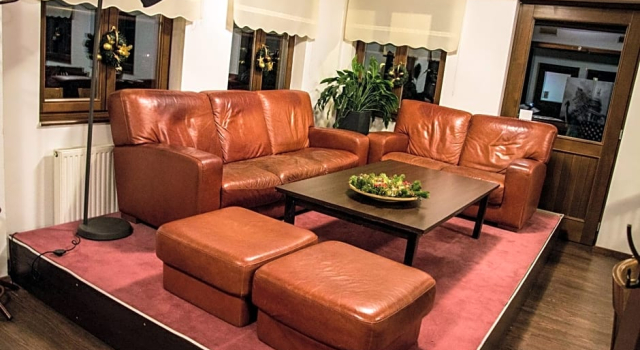 Hotel Rendez-Vous, Rezervovat Hotel Hotely v Žilinský kraj s parkováním, Parkování