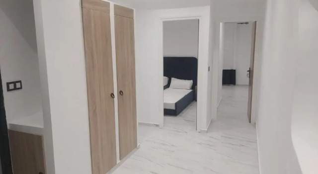 Piso céntrico y a pie de playa., Rezerwuj Hotel Hotele w Tanger-Tetouan z parkingiem, Parking