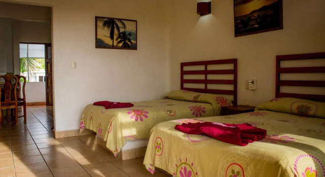 Suites & Hotel Punta Esmeralda