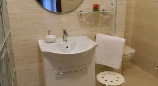 Четырёхместный номер Standard с балконом B&B Tosca