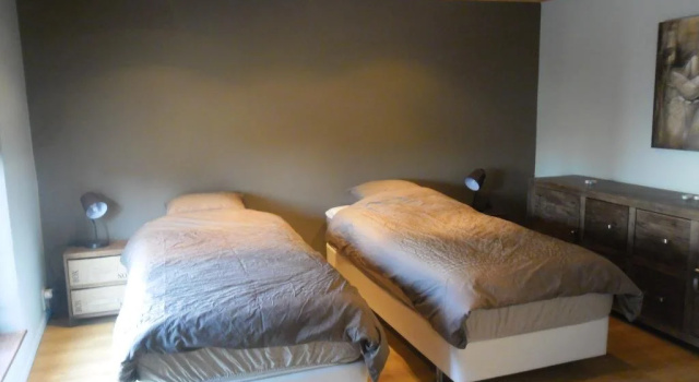 Gîte Les Bruyères, Book Hotel Joncret Belgium