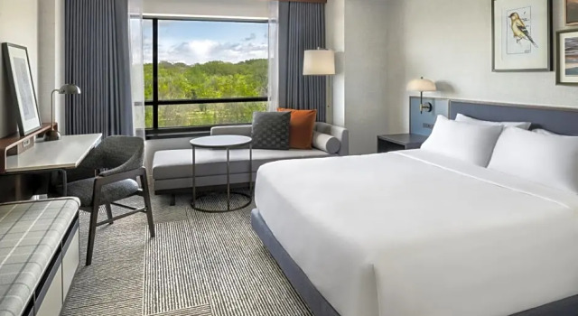 Номер Standard с видом на реку Hyatt Regency Coralville